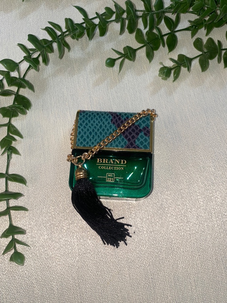 ادکلن زنانه مارک جاکوبز
