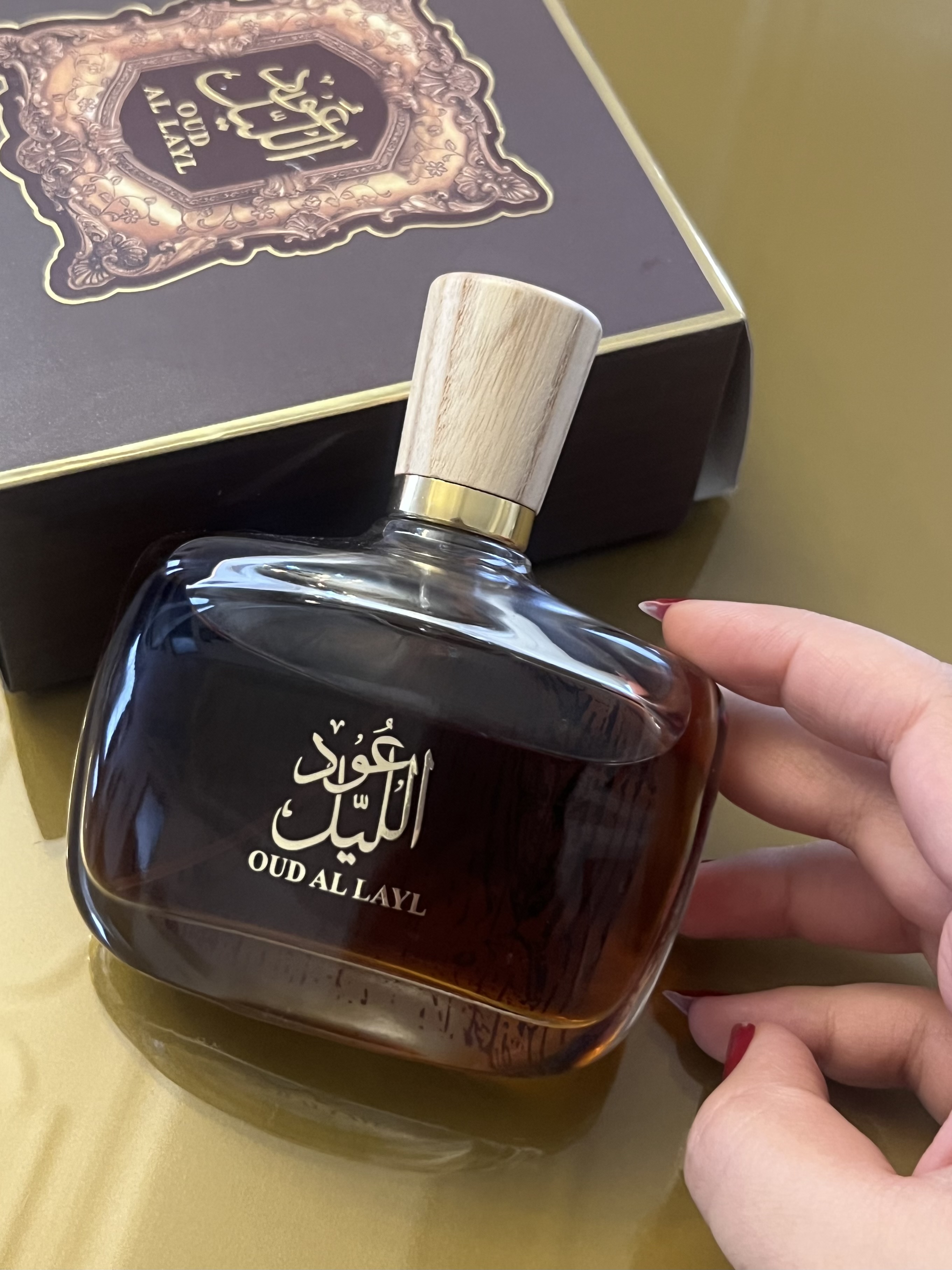 ادکلن عود اللیل