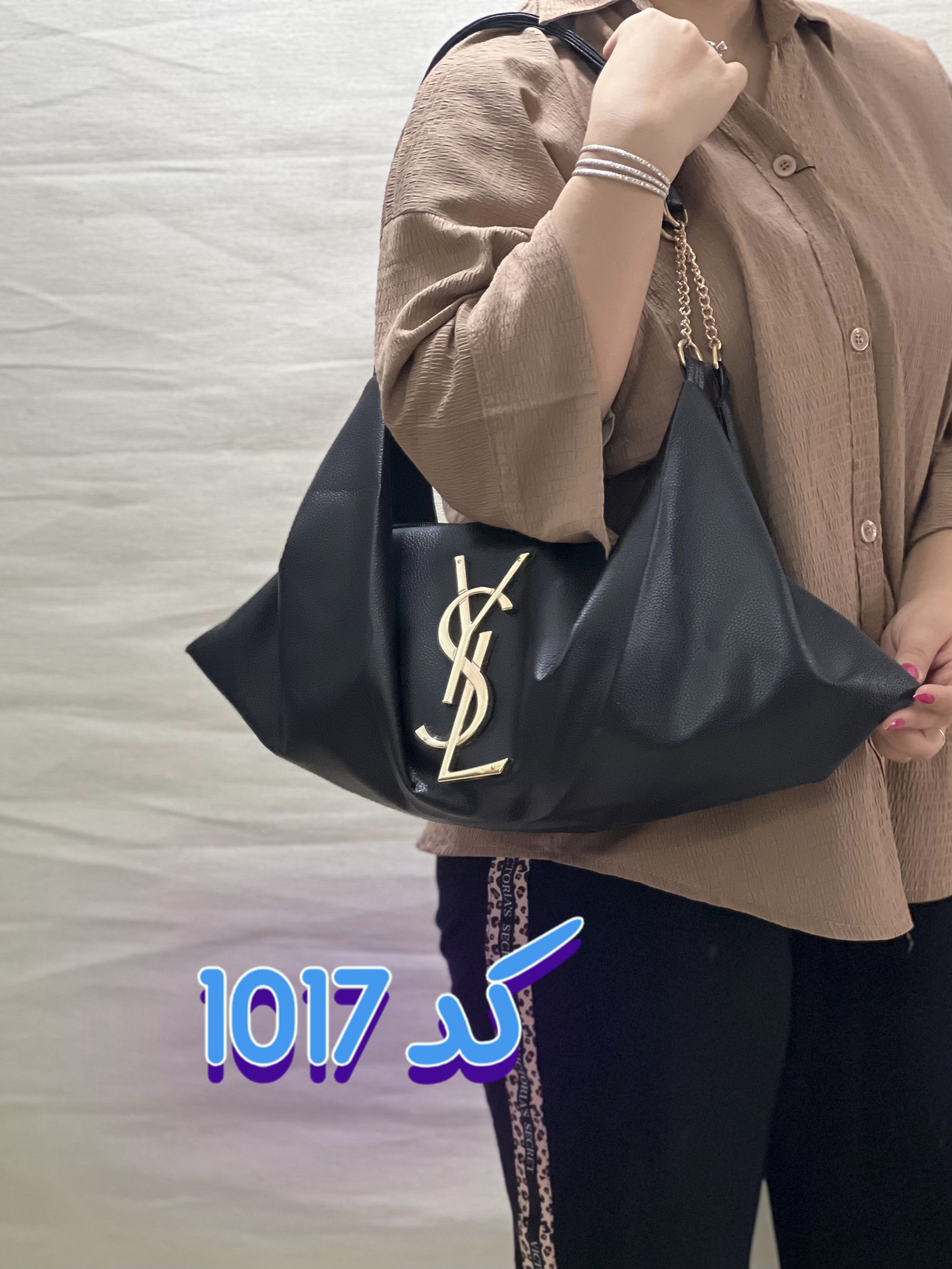 کیف زنانه خفاشی YSL کد ۱۰۱۷