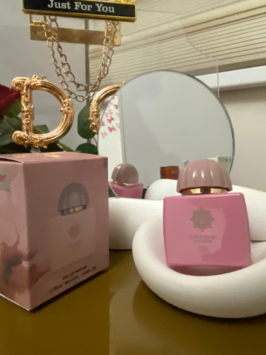 ادکلن زنانه آمواج گایدنس